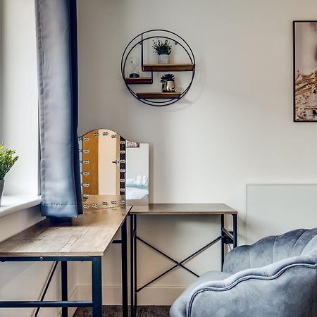 Pluxa Globe - Spacious Apartment In Jq With Parking Birmingham Esterno foto