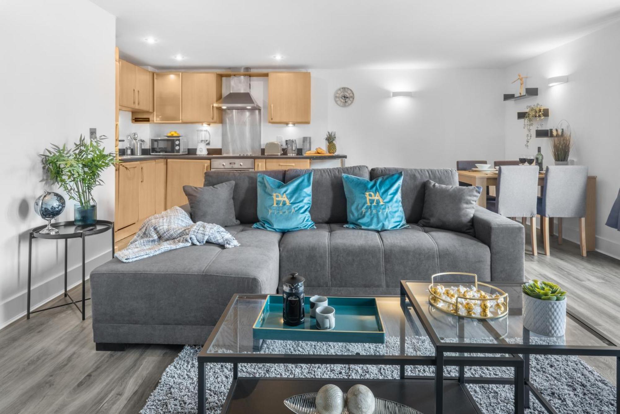 Pluxa Globe - Spacious Apartment In Jq With Parking Birmingham Esterno foto